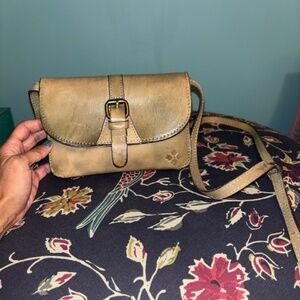 Patricia Nash Light Green Leather Crossbody Shoulder Bag